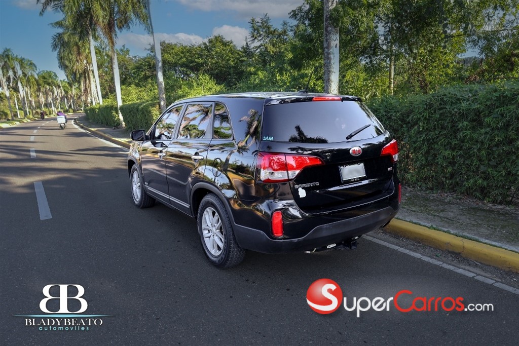2014 Kia Sorento LX — foto 10 / 11