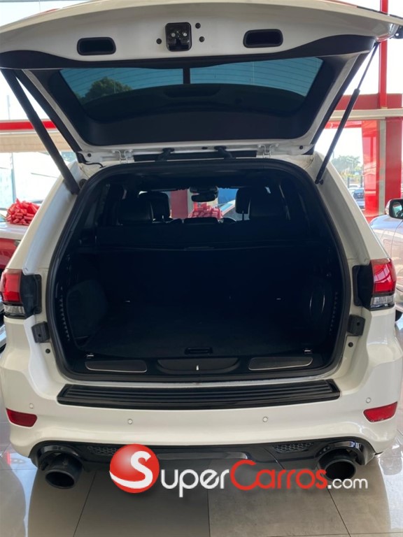 2020 Jeep Grand Cherokee SRT8 — foto 2 / 10
