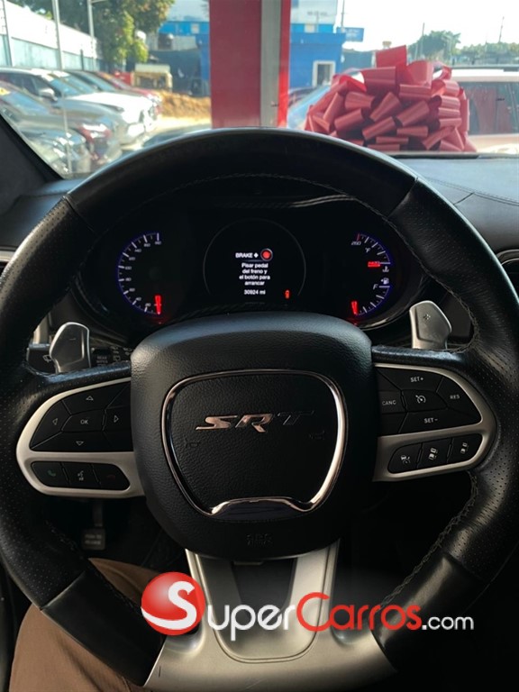 2020 Jeep Grand Cherokee SRT8 — foto 5 / 10