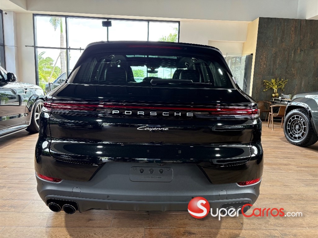2026 Porsche Cayenne — foto 3 / 12
