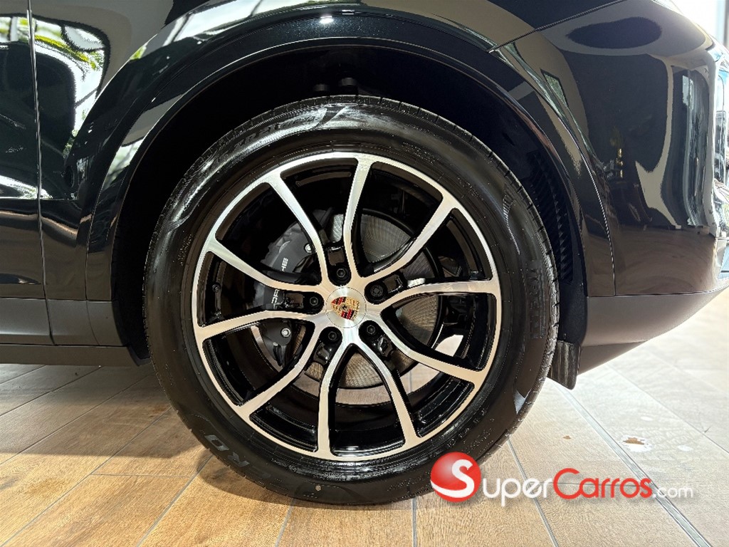 2026 Porsche Cayenne — foto 12 / 12