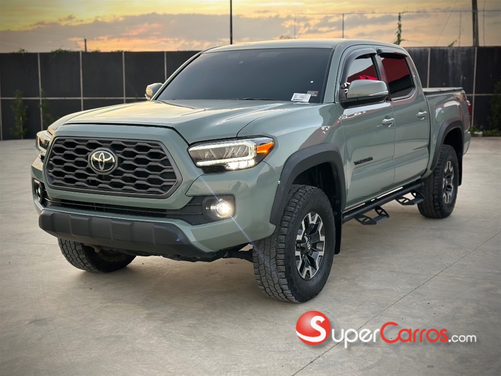 2022 Toyota Tacoma TRD OFF ROAD — foto 2 / 12