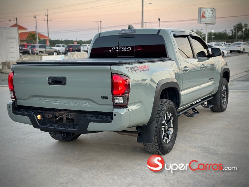 2022 Toyota Tacoma TRD OFF ROAD — foto 4 / 12
