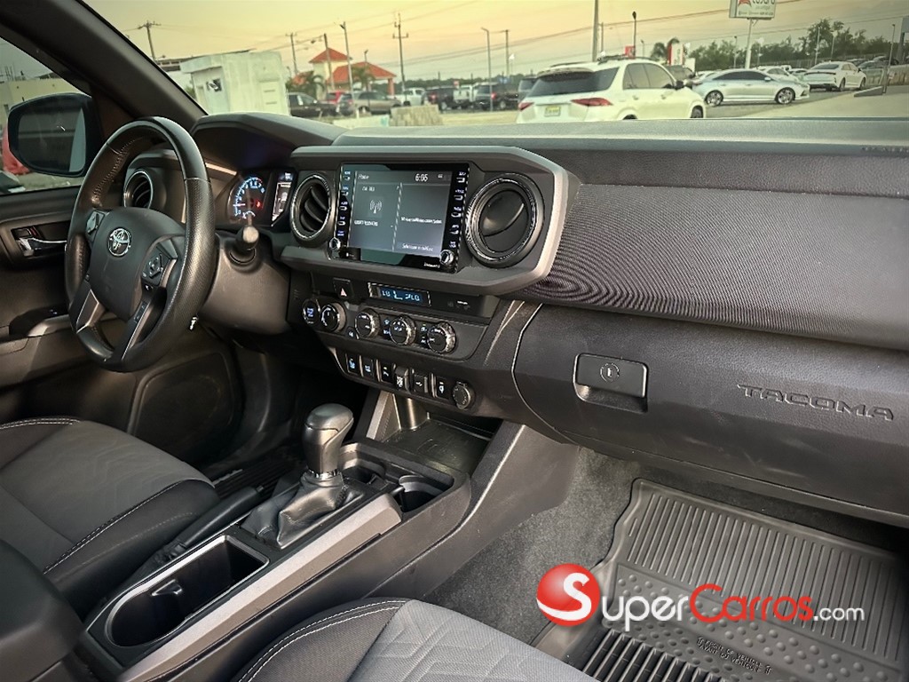 2022 Toyota Tacoma TRD OFF ROAD — foto 9 / 12