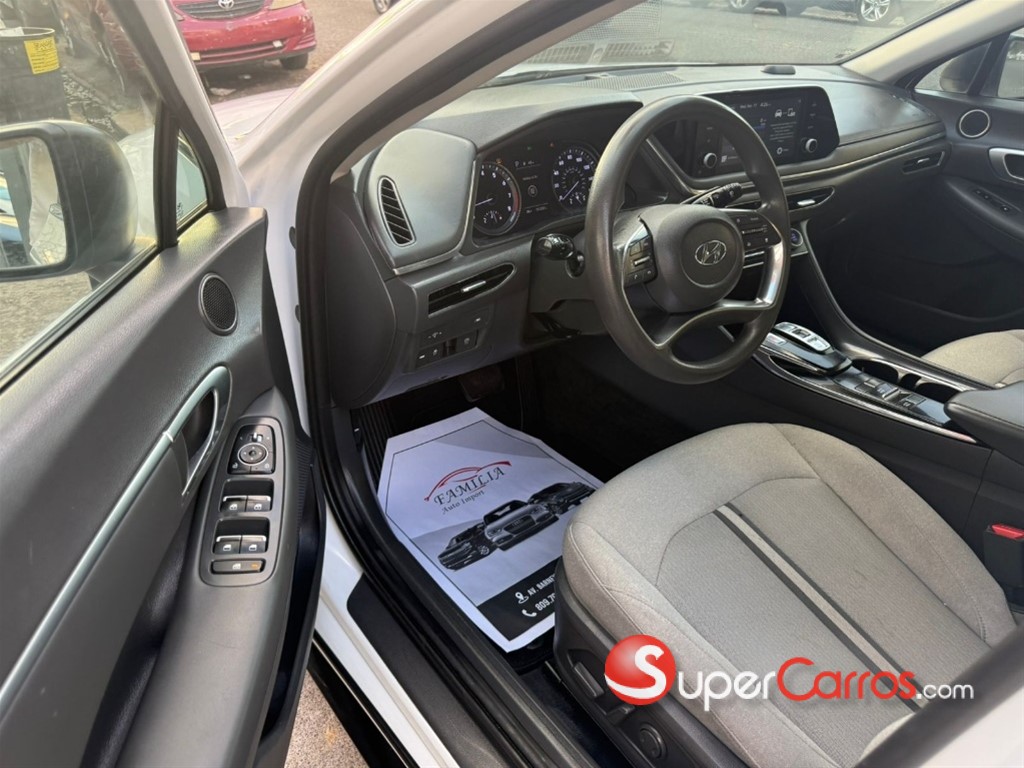 2021 Hyundai Sonata SEL — foto 10 / 12