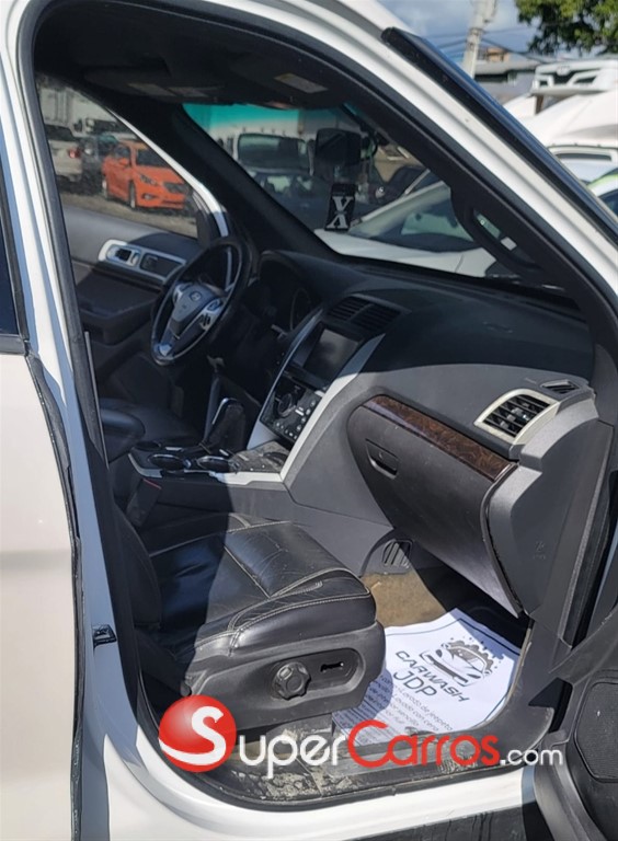 2013 Ford Explorer — foto 5 / 9
