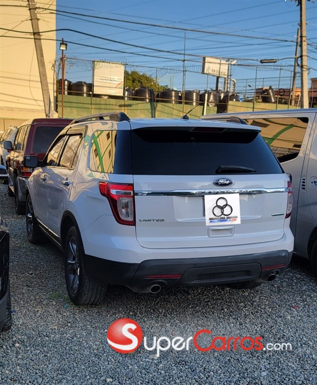 2013 Ford Explorer — foto 7 / 9