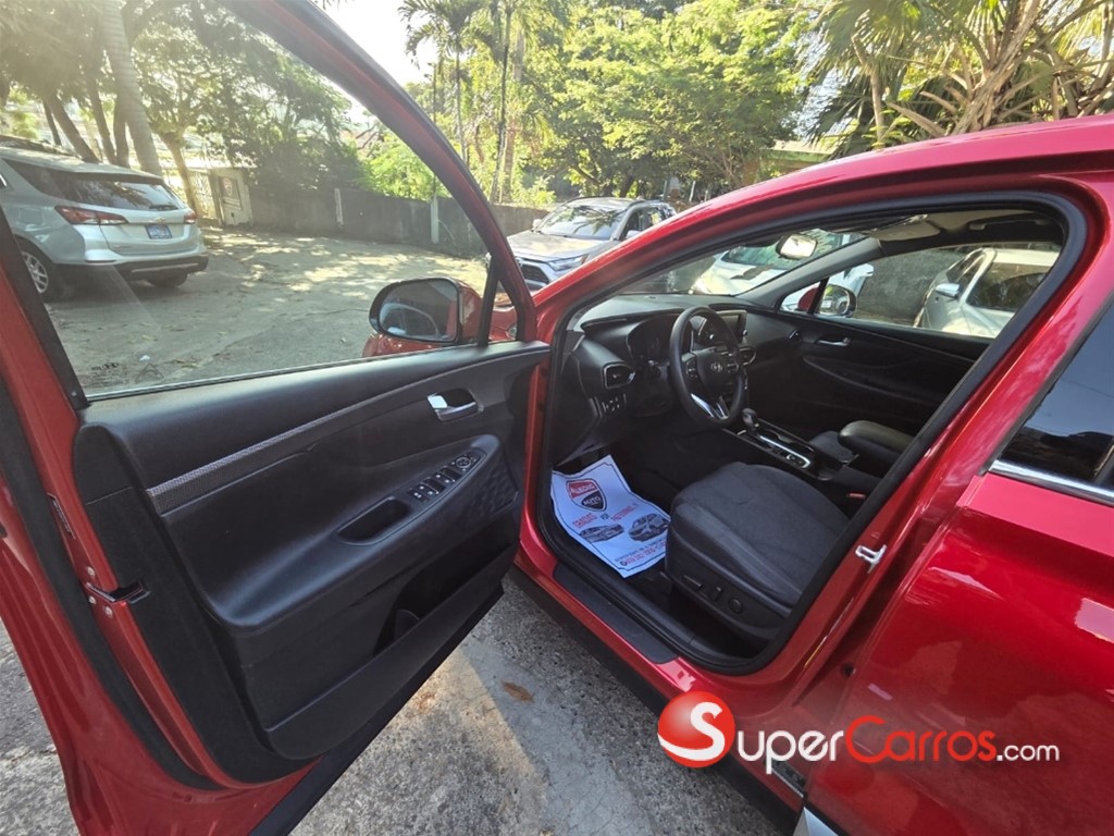 2020 Hyundai Santa Fe SEL — foto 8 / 12