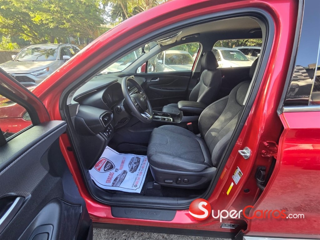 2020 Hyundai Santa Fe SEL — foto 9 / 12