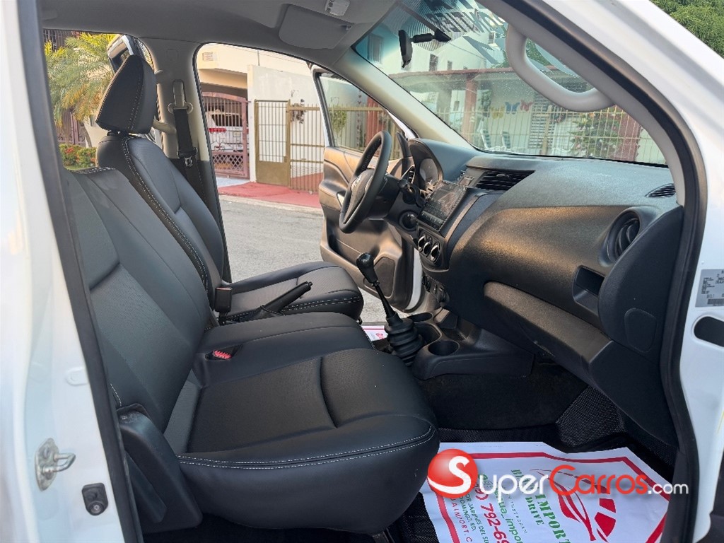 2021 Nissan Frontier NP300 — foto 8 / 12