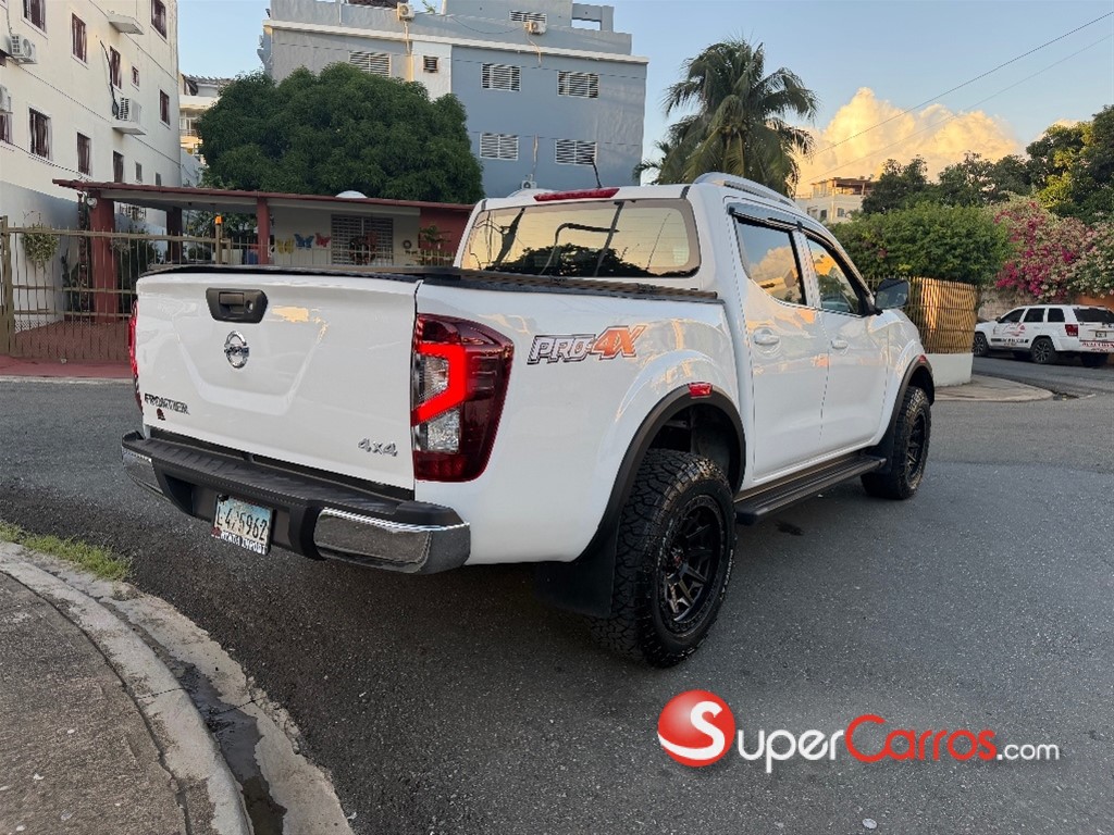 2021 Nissan Frontier NP300 — foto 10 / 12