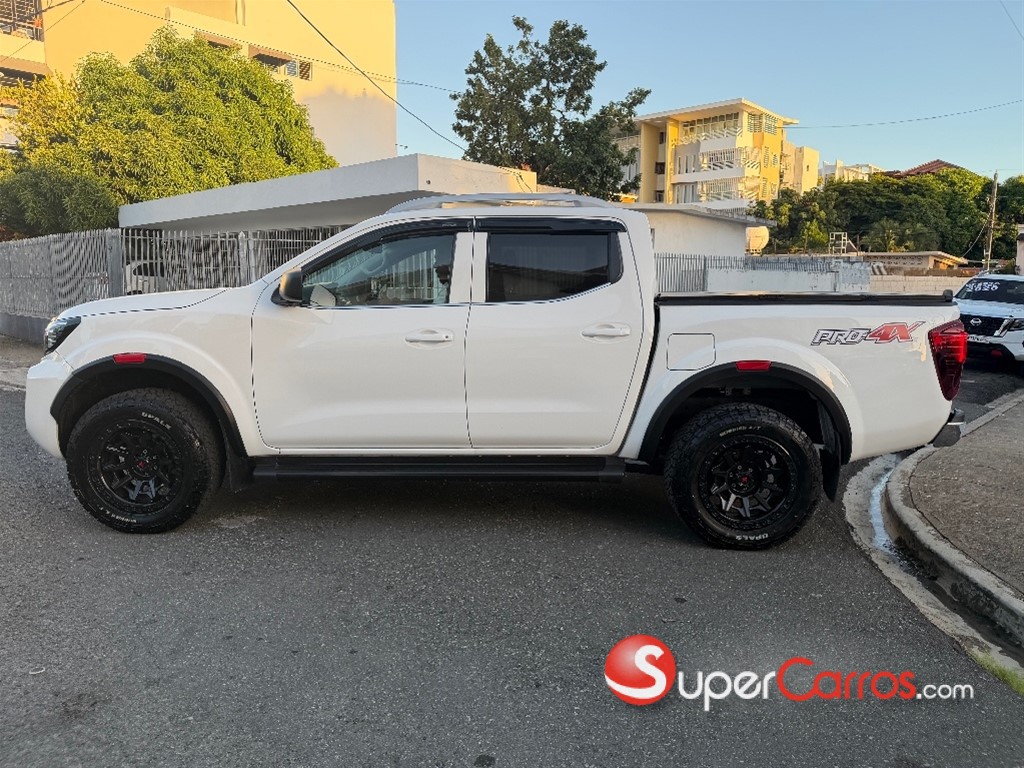 2021 Nissan Frontier NP300 — foto 11 / 12