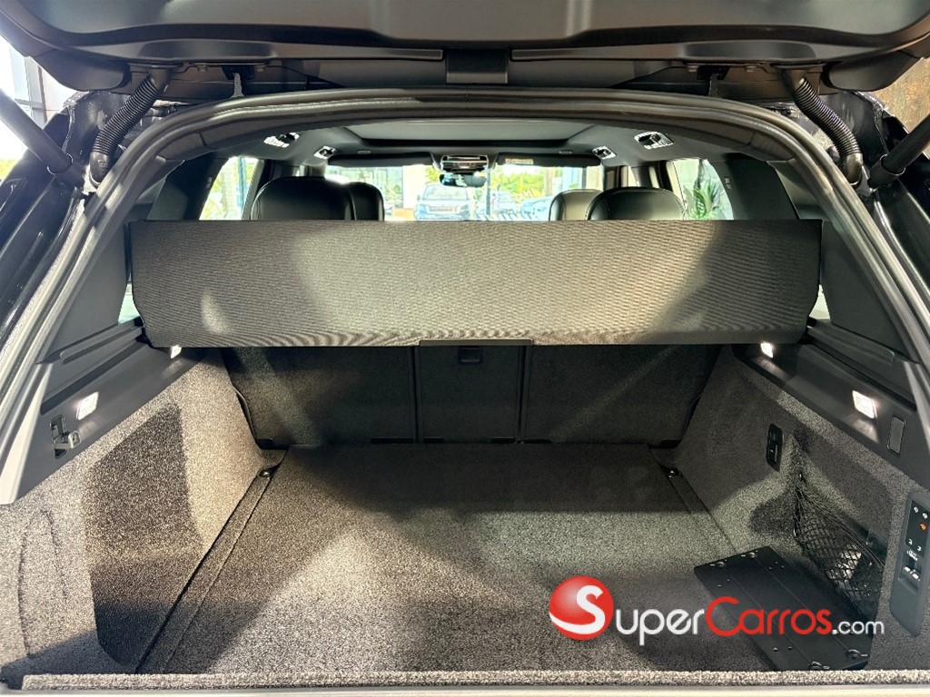 2025 Land Rover Range Rover SE — foto 6 / 11