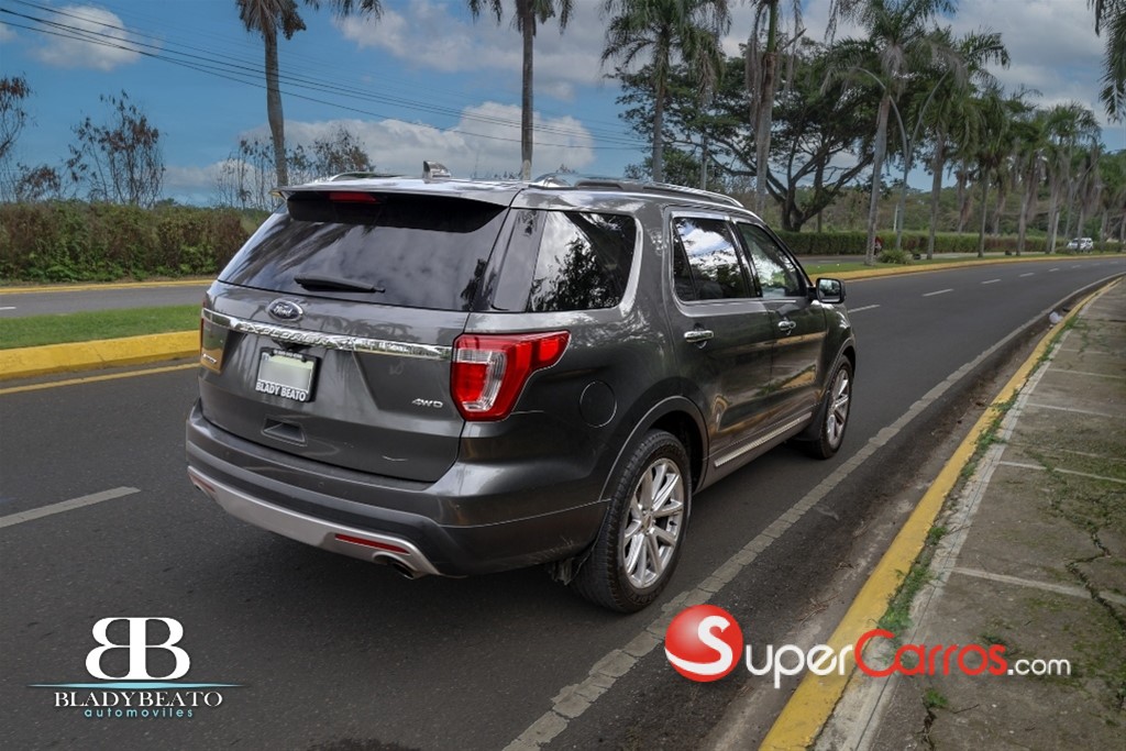 2016 Ford Explorer Limited — foto 8 / 11