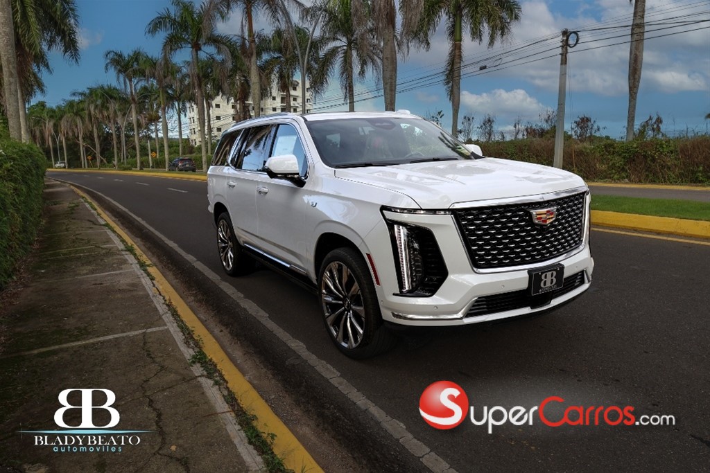 2026 Cadillac Escalade Luxury Short — foto 3 / 12