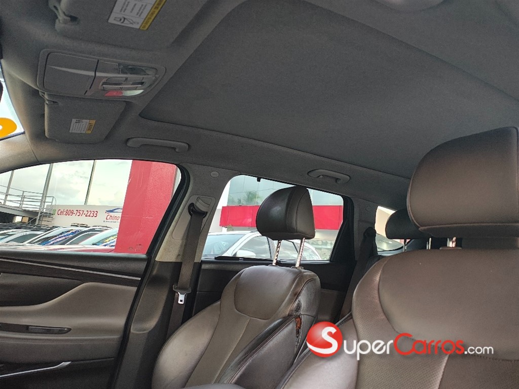 2020 Hyundai Santa Fe Sport 2.0T — foto 8 / 12