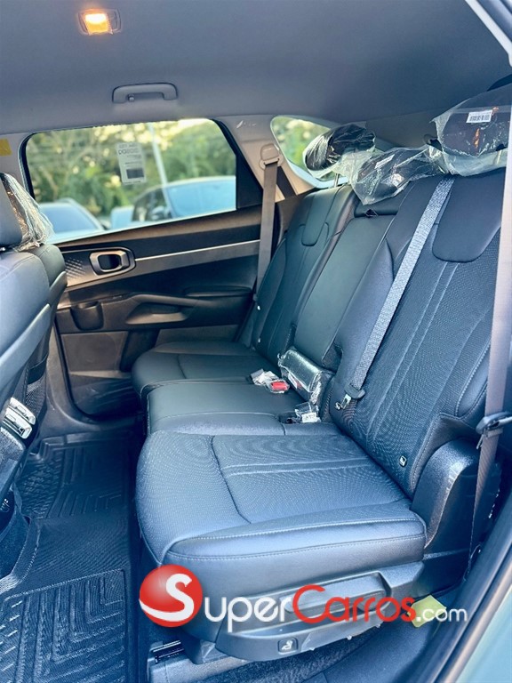 2027 Kia Sorento Luxury — foto 9 / 11