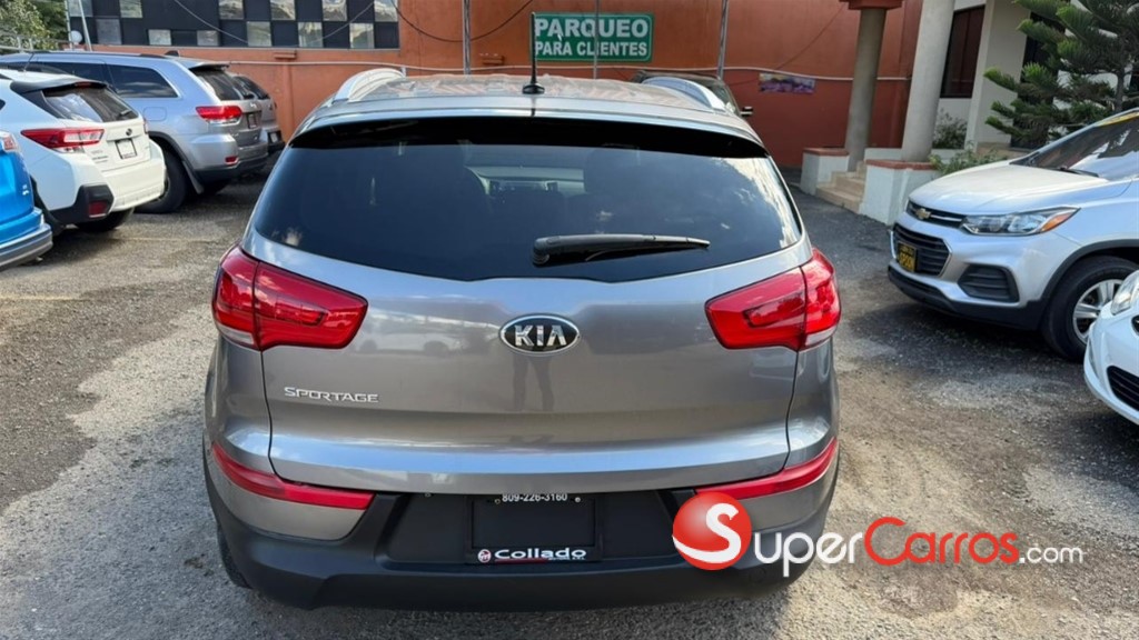 2016 Kia Sportage — foto 2 / 10