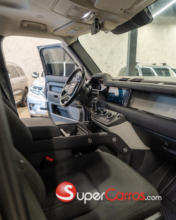 2022 Land Rover Defender — foto 8 / 12