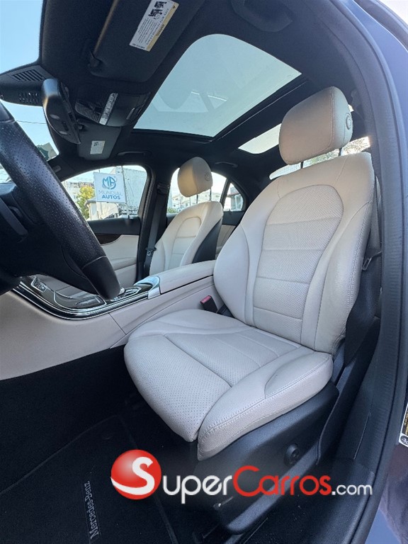 2018 Mercedes-Benz Clase C 300 4 Matic — foto 10 / 11