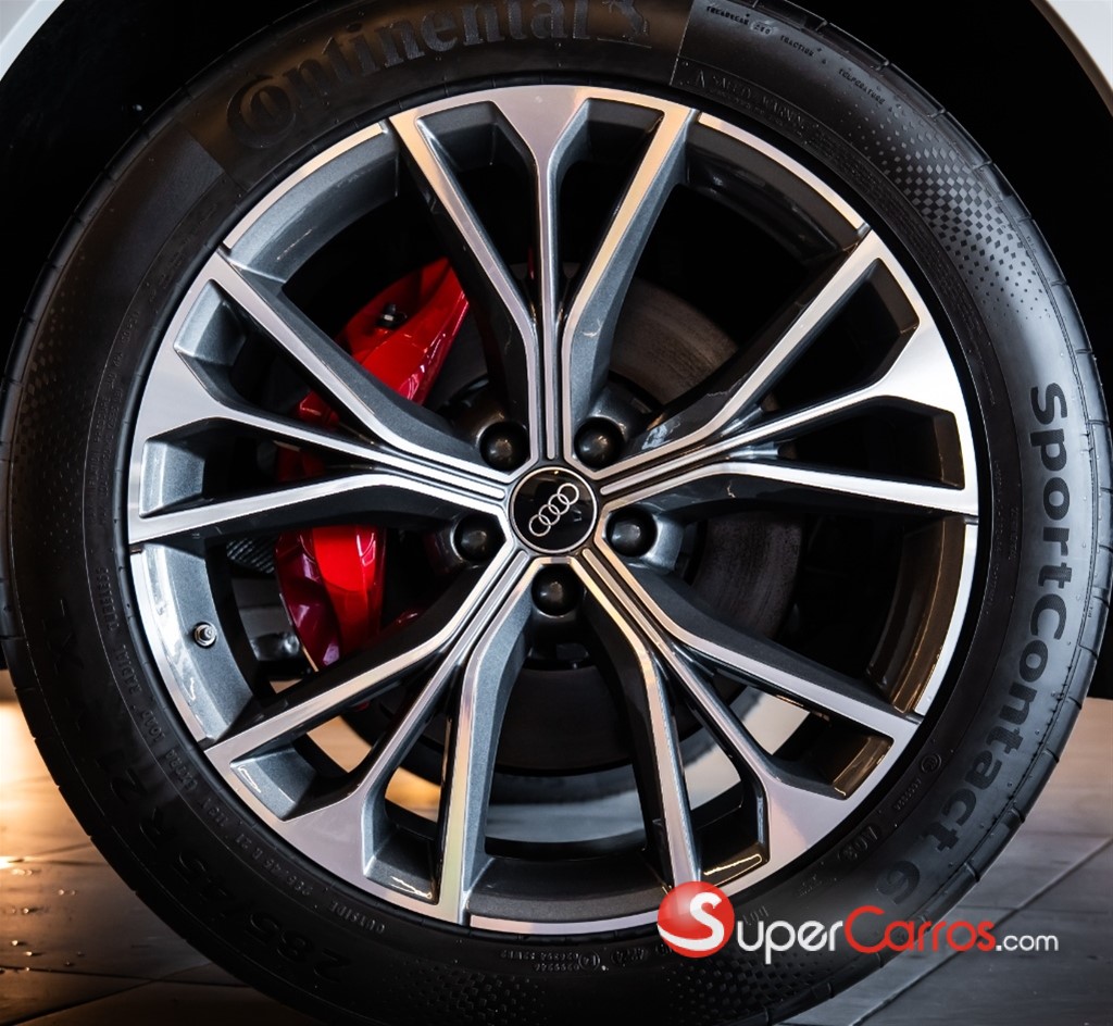 2025 Audi Q8 — foto 5 / 12