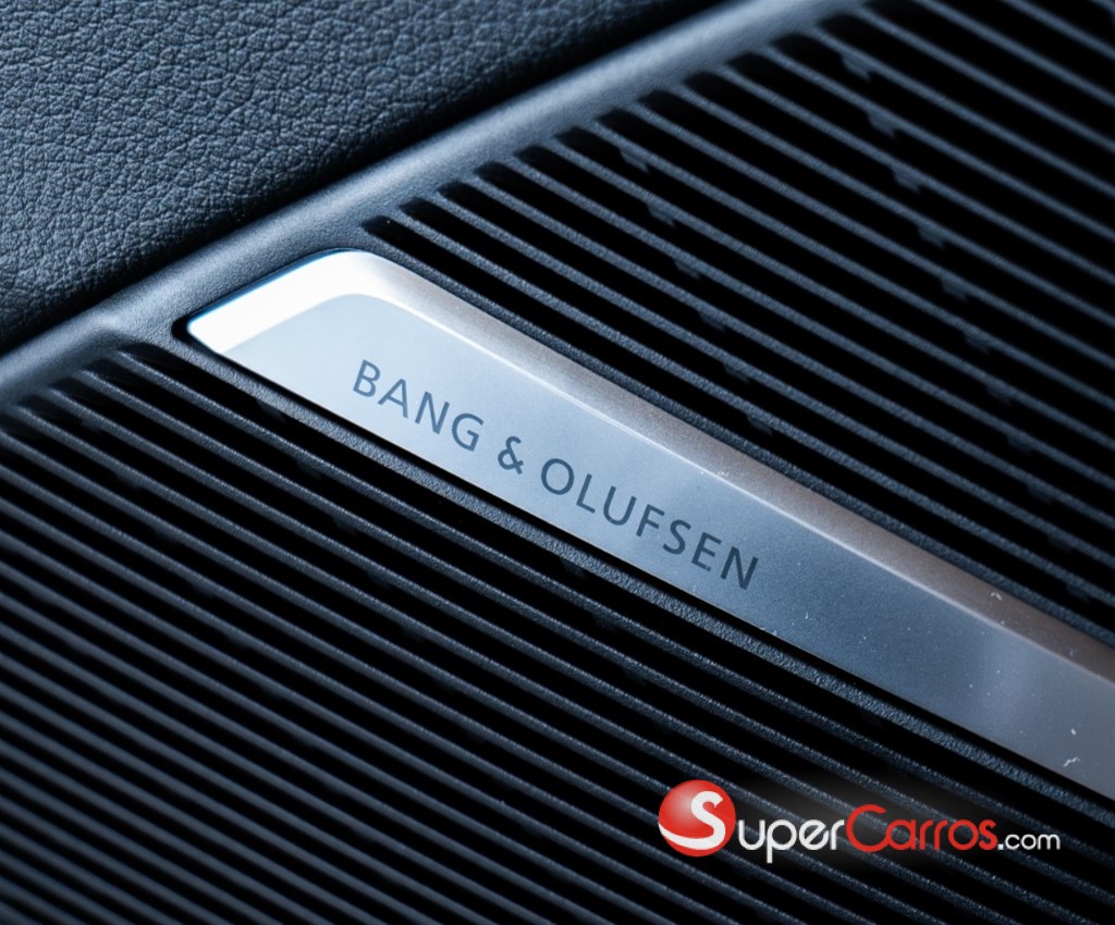 2025 Audi Q8 — foto 11 / 12