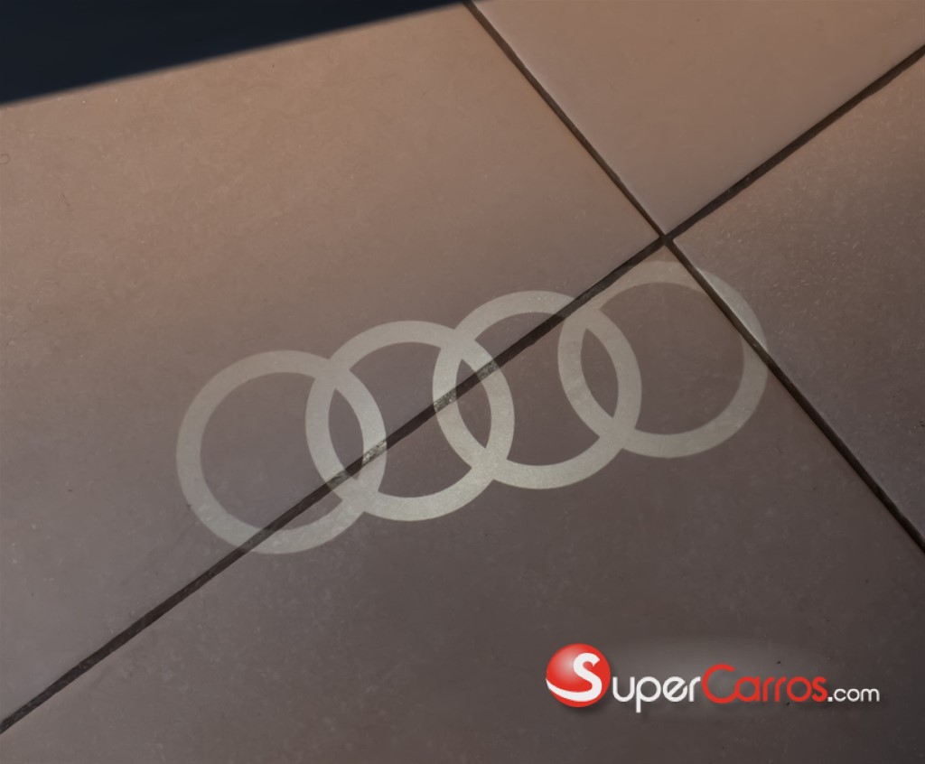 2025 Audi Q8 — foto 12 / 12