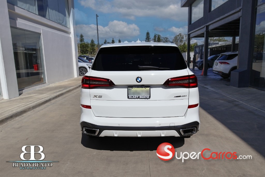 2021 BMW X 5 SDRIVE 40i — foto 9 / 11