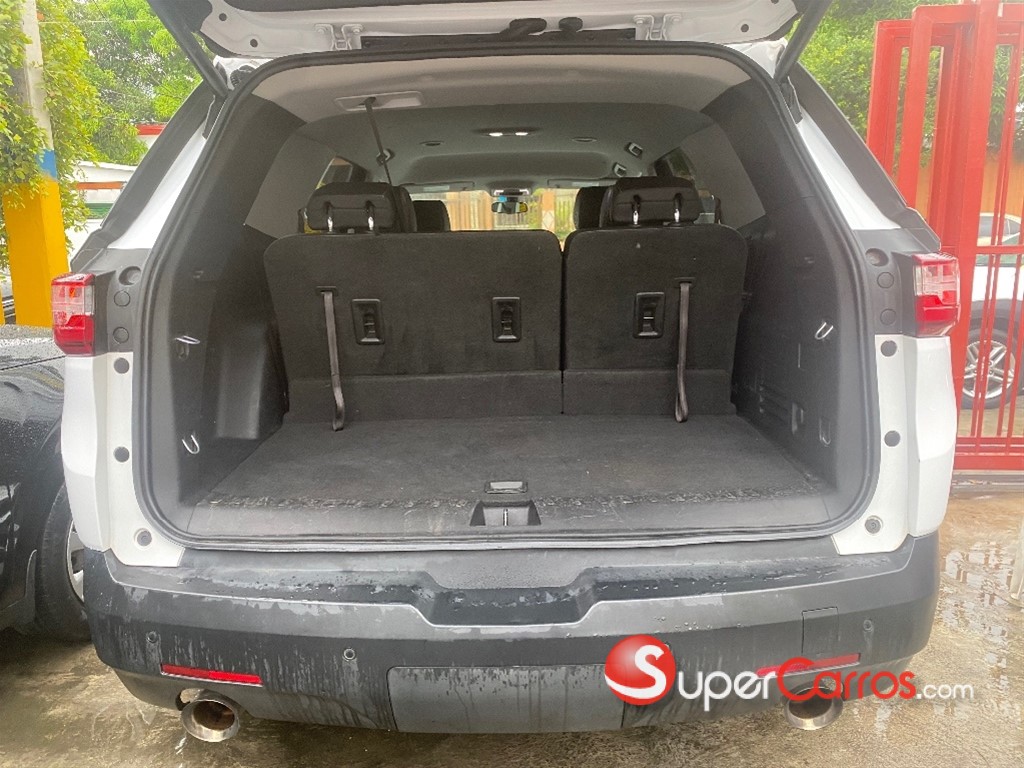 2020 Chevrolet Traverse LT — foto 11 / 12