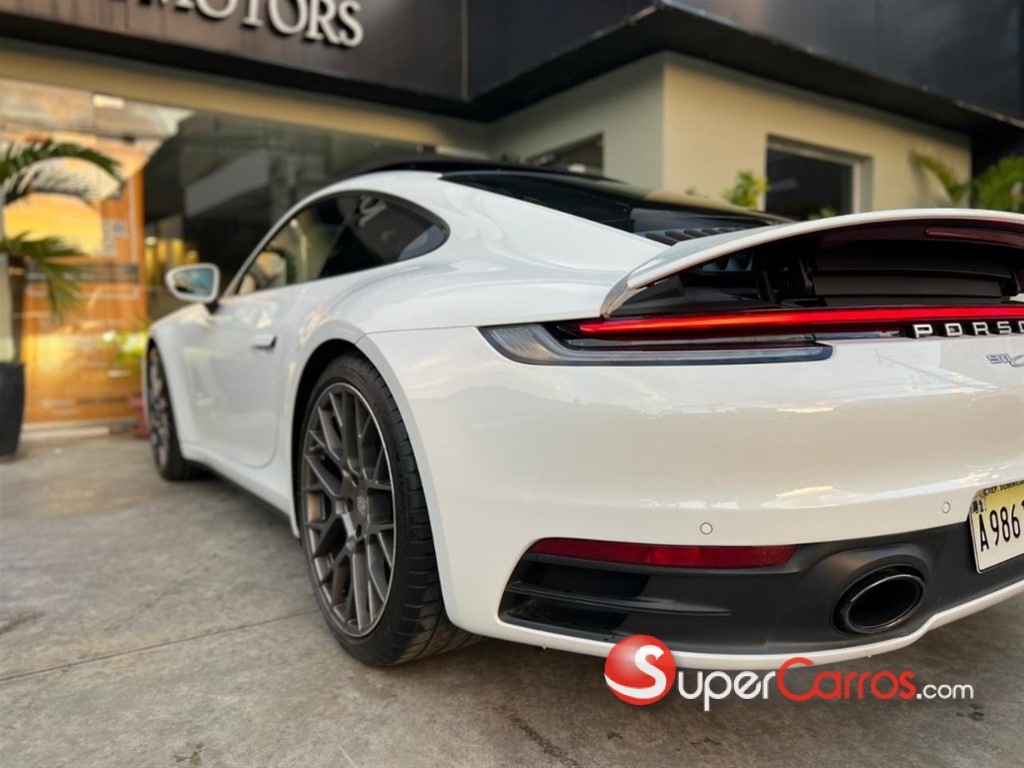 2022 Porsche 911 Carrera S — foto 5 / 10