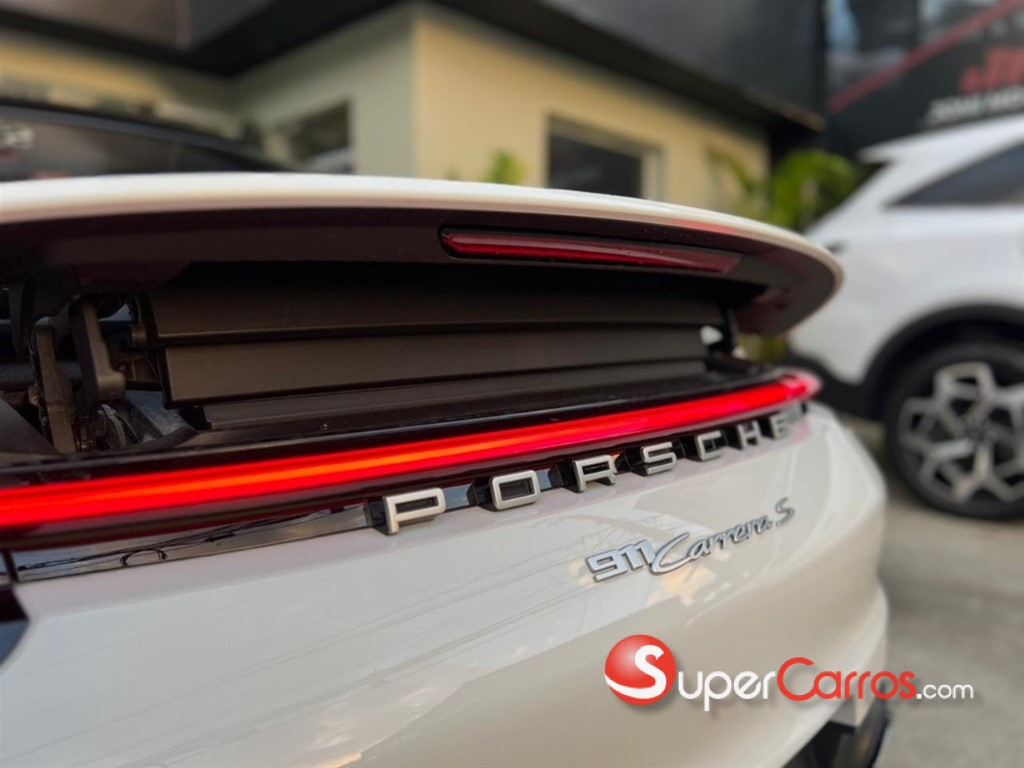 2022 Porsche 911 Carrera S — foto 6 / 10