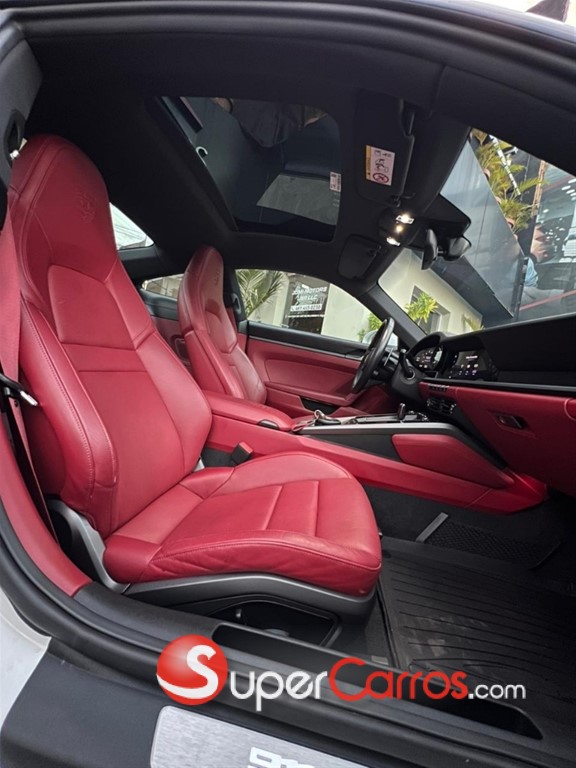 2022 Porsche 911 Carrera S — foto 9 / 10