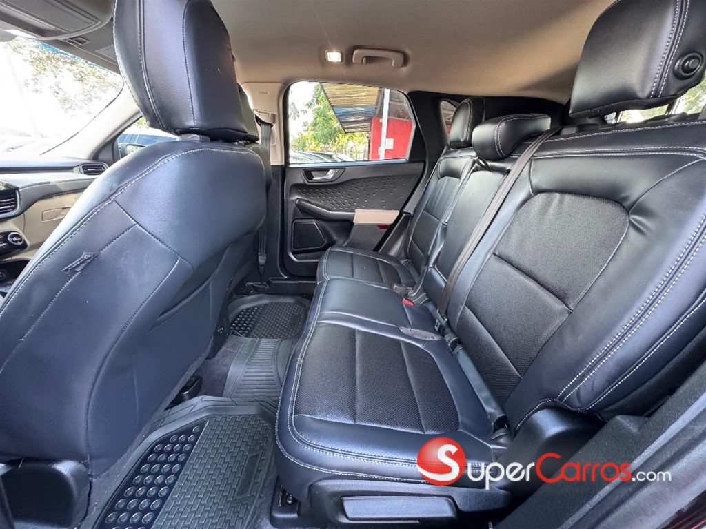 2020 Ford Escape SE — foto 9 / 11