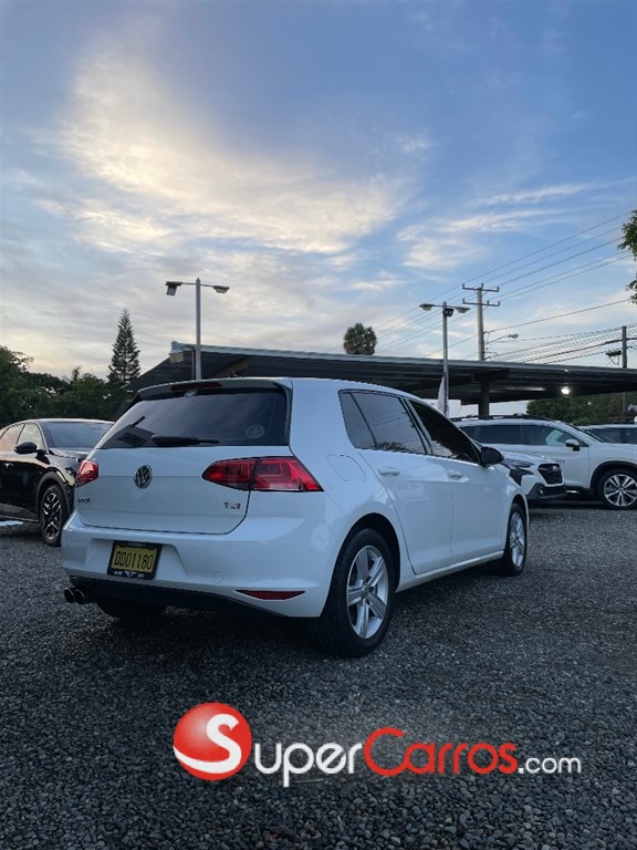 2017 Volkswagen Golf — foto 3 / 5