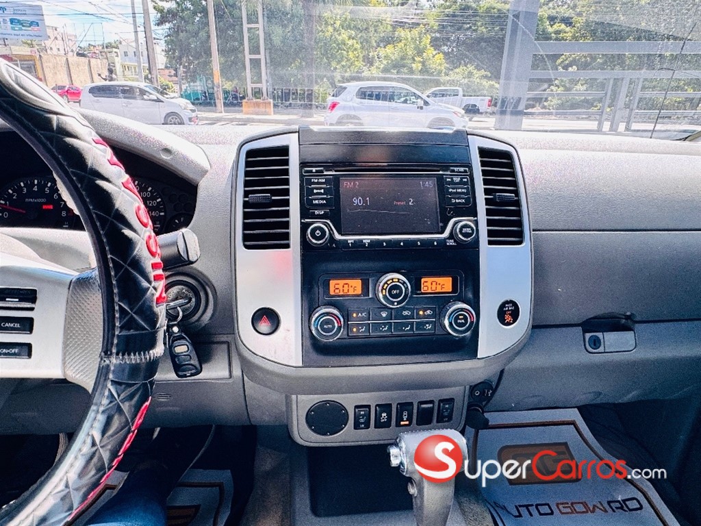 2017 Nissan Frontier SV — foto 11 / 12