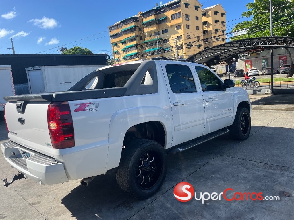 2011 Chevrolet Avalanche Z 71 — foto 4 / 12
