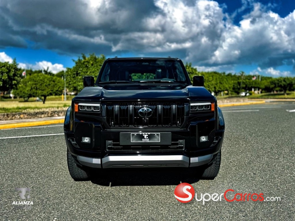 2026 Toyota Land Cruiser Prado — foto 2 / 12