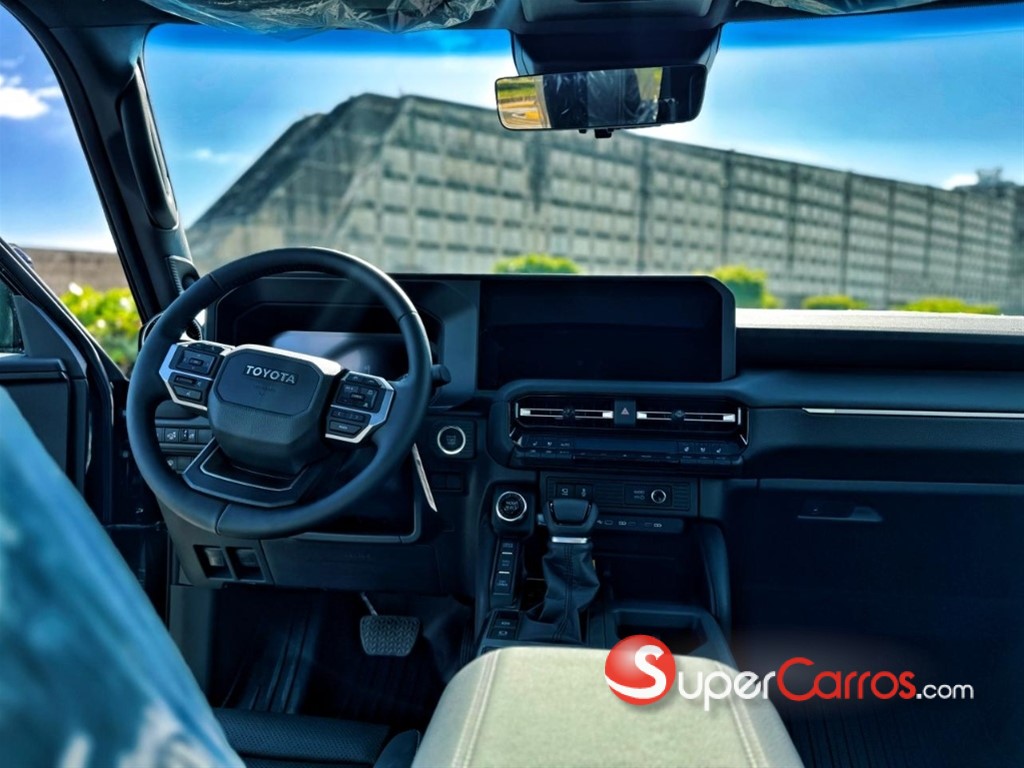 2026 Toyota Land Cruiser Prado — foto 6 / 12