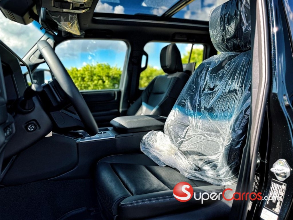 2026 Toyota Land Cruiser Prado — foto 7 / 12