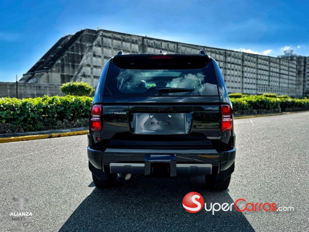 2026 Toyota Land Cruiser Prado — foto 12 / 12