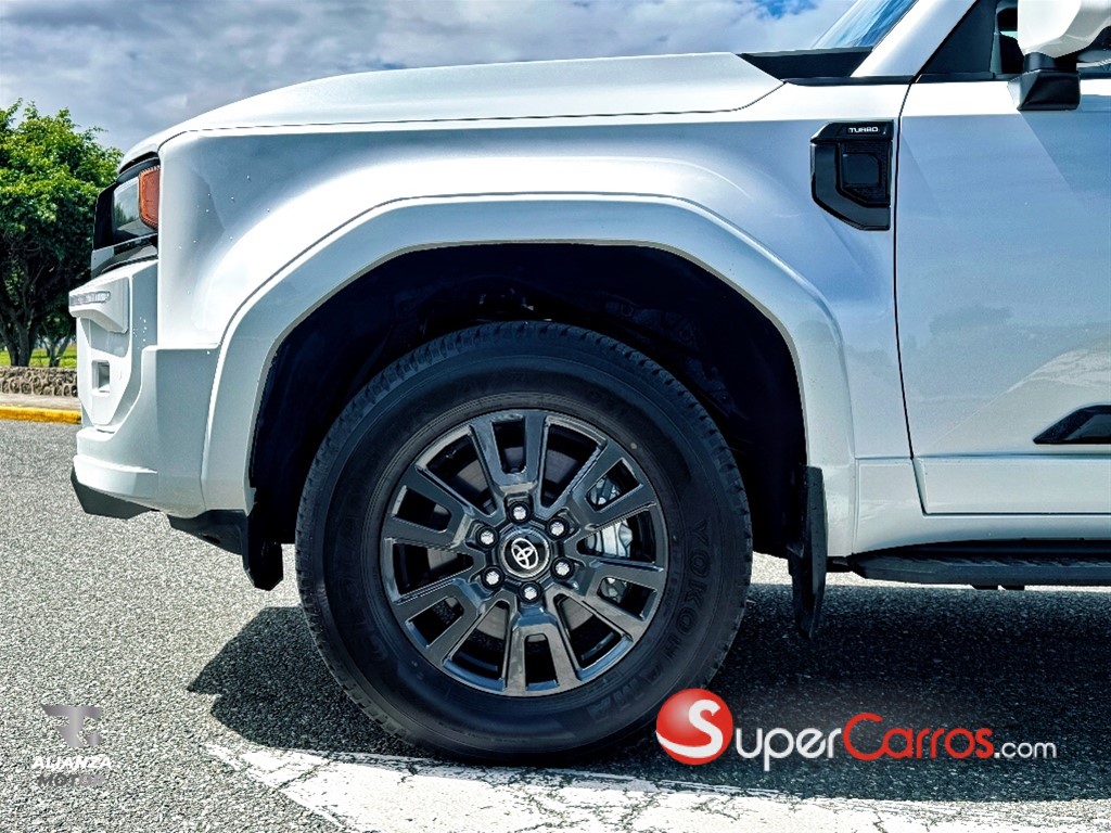 2026 Toyota Land Cruiser Prado — foto 5 / 12