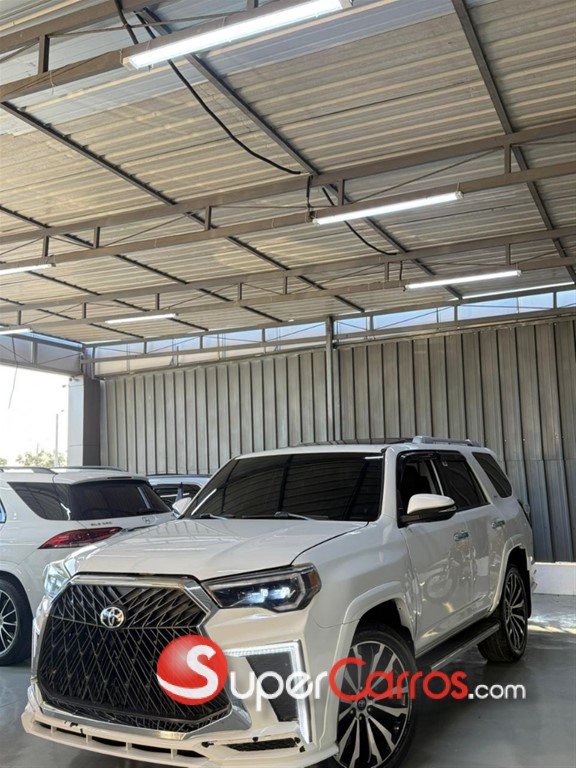 2018 Toyota 4 Runner Limited — foto 8 / 10
