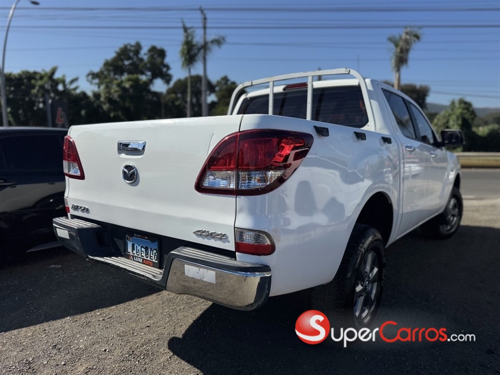 2018 Mazda BT-50 — foto 4 / 8