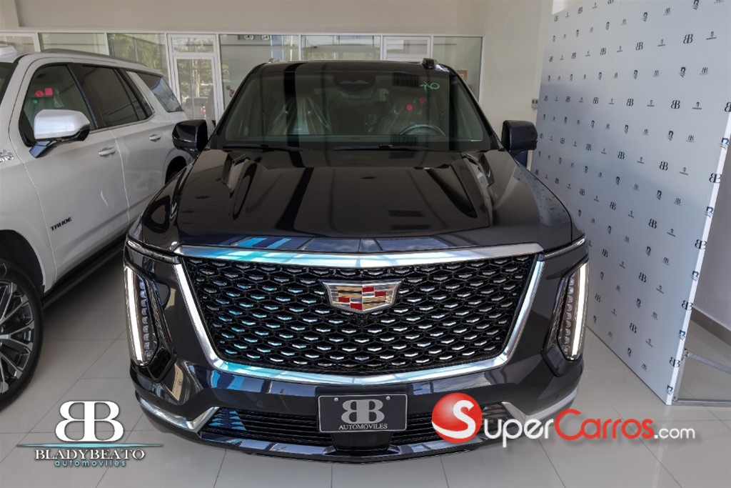 2026 Cadillac Escalade Luxury Short — foto 7 / 10