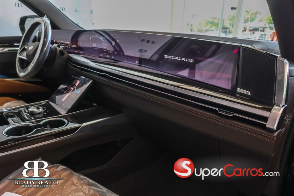 2026 Cadillac Escalade Luxury Short — foto 8 / 10
