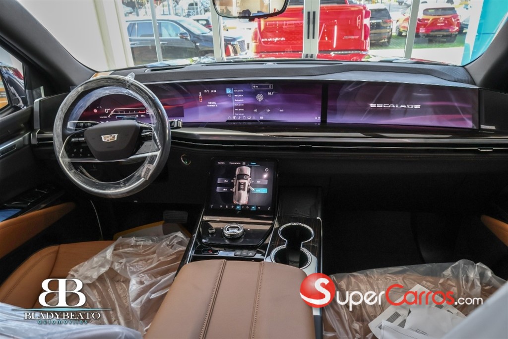 2026 Cadillac Escalade Luxury Short — foto 10 / 10