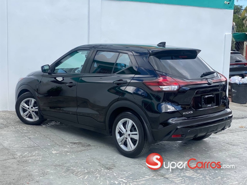 2022 Nissan Kicks — foto 10 / 12
