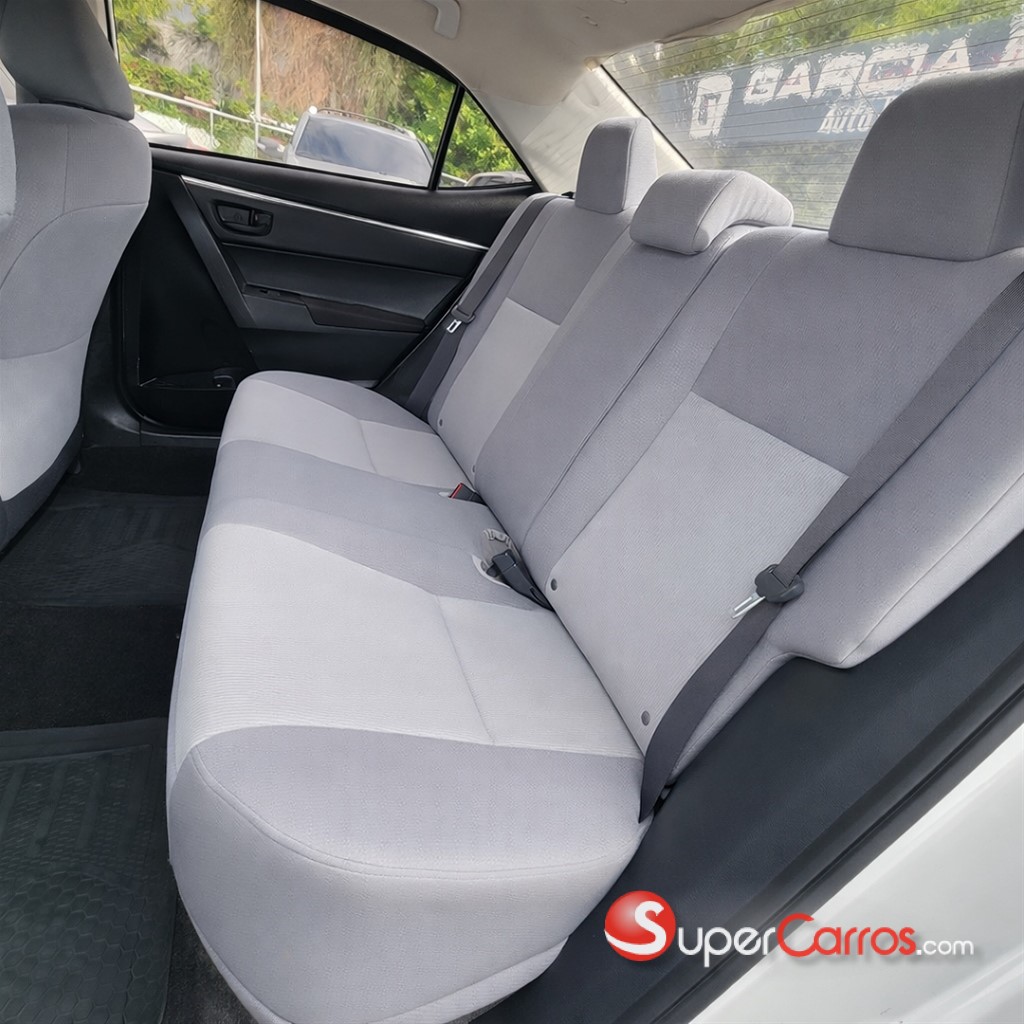 2015 Toyota Corolla L — foto 8 / 9