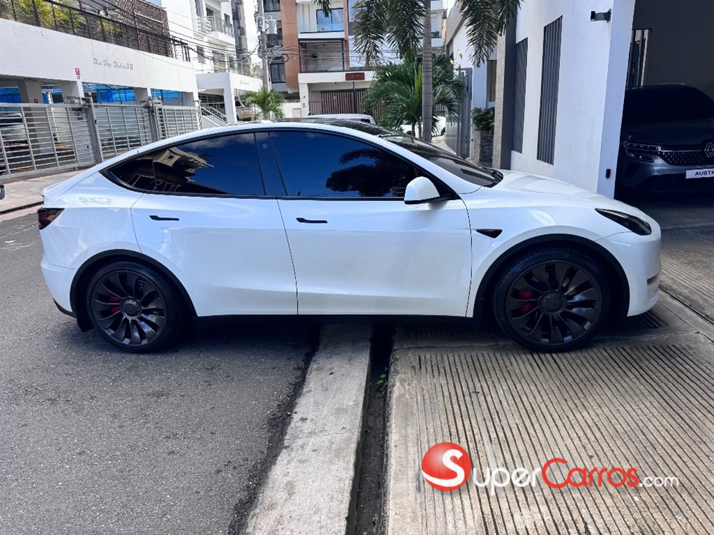 2023 Tesla Model Y Performace — foto 4 / 12