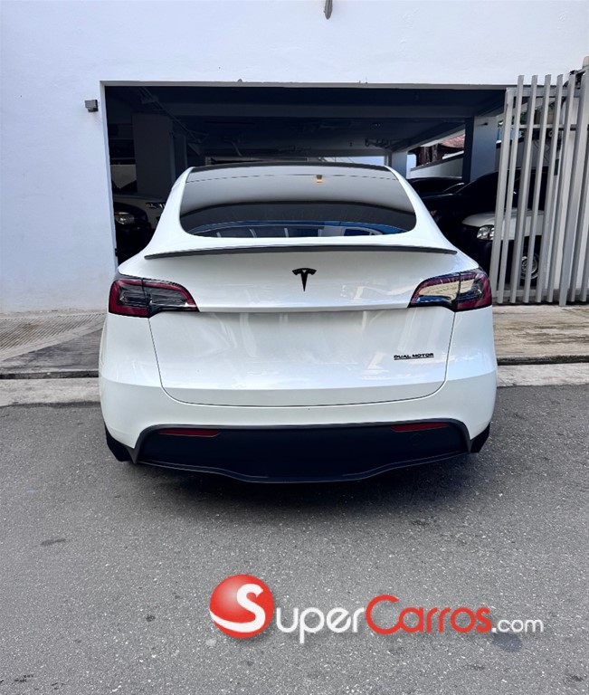 2023 Tesla Model Y Performace — foto 8 / 12